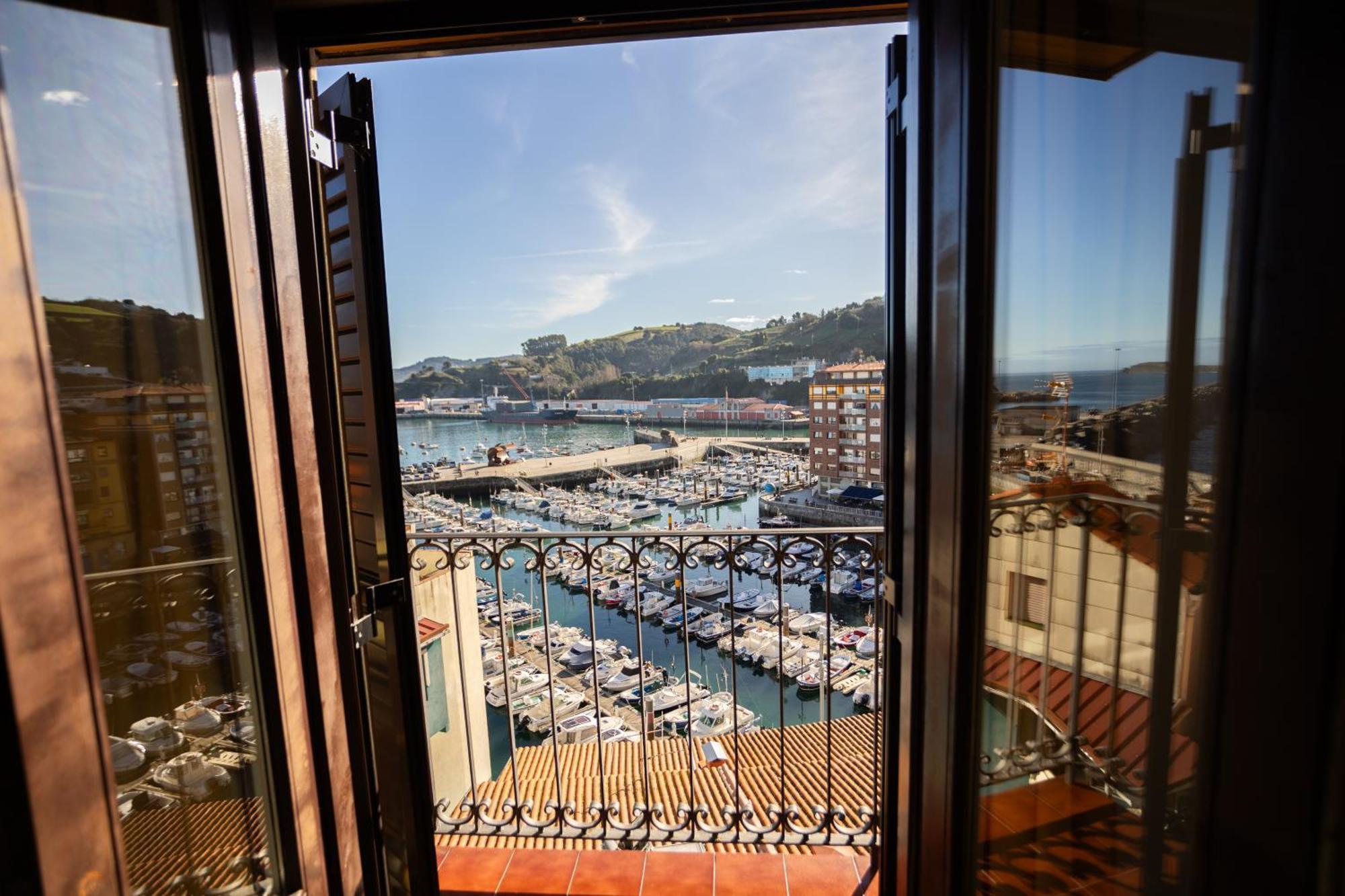 Apartamentos Bermeo, Museoa Exterior foto